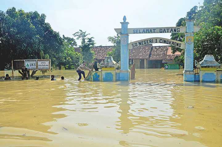 Sekolah Terendam