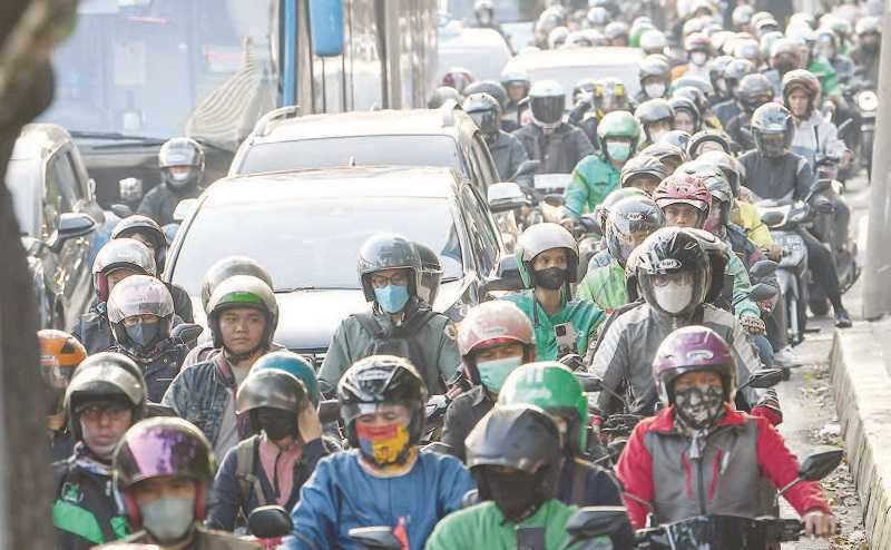 SEKTOR TRANSPORTASI PENYUMBANG TERBESAR POLUSI UDARA JAKARTA