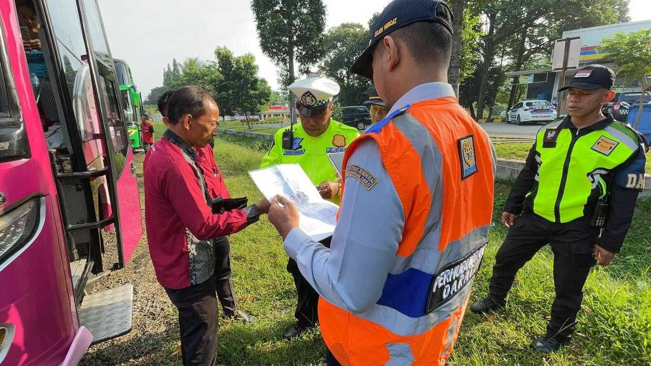 Selama Libur Sekolah, Kemenhub Temukan 198 Bus Langgar Aturan