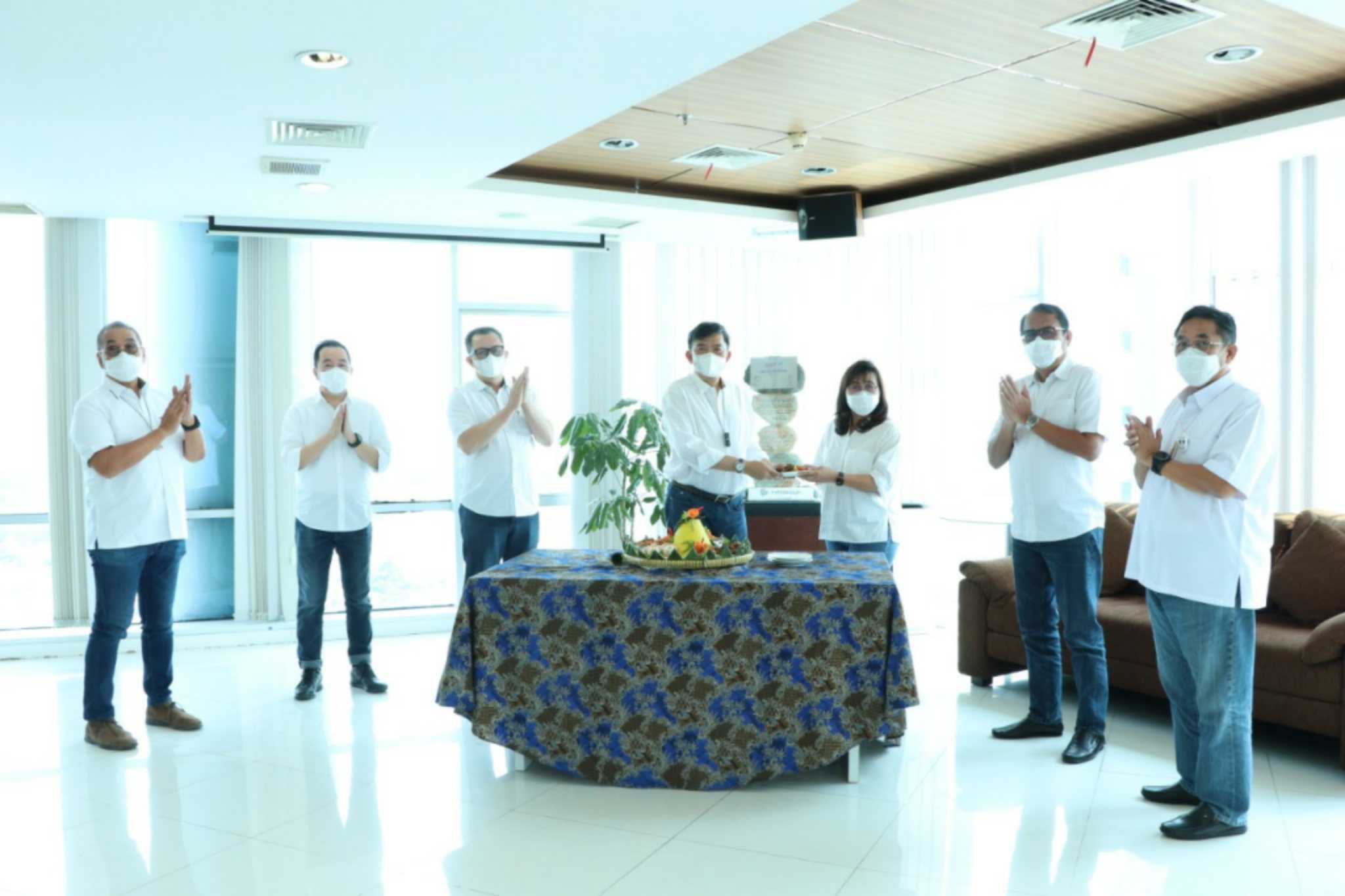 Semarakkan Kemilau 32 Tahun FIFGROUP