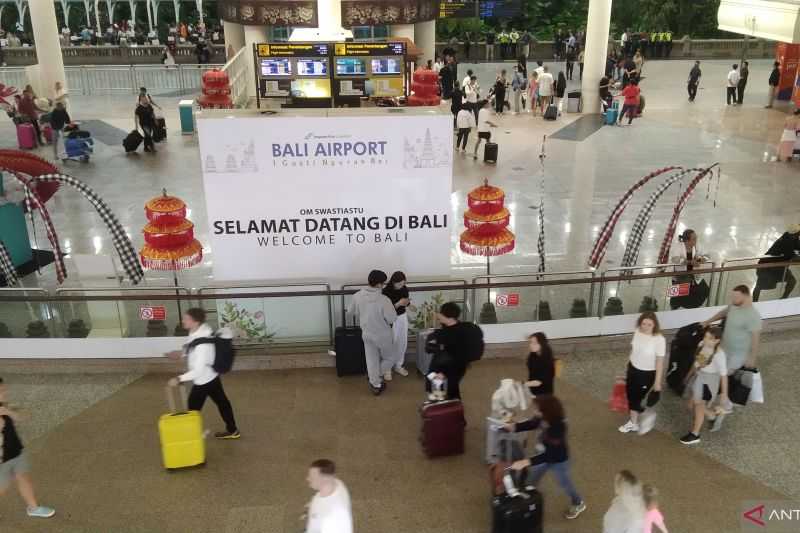Semoga Tidak Bermasalah, Bali Mulai Terapkan Pungutan Wisman Rp150 Ribu Per Orang