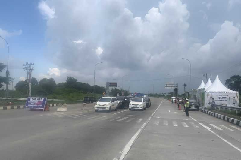 Semoga Tidak Macet Parah, Kendaraan di Jalur Arteri Pantura Meningkat Usai Pemberlakuan One Way