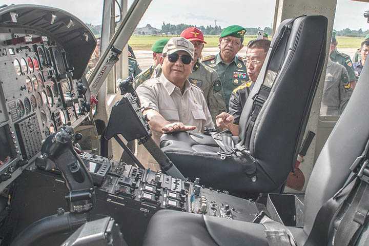 Serahkan Helikopter