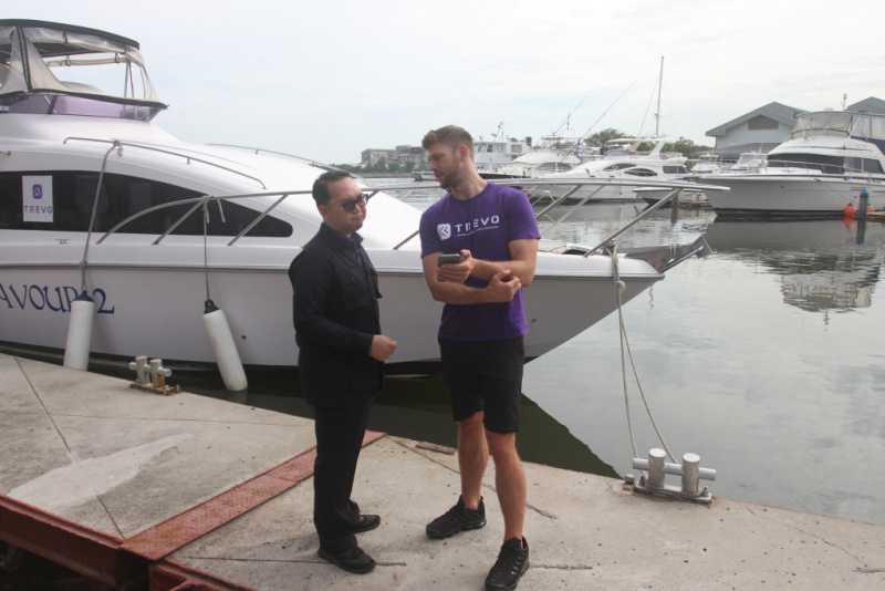 Sewa yacht bisa pesan lewat trevo