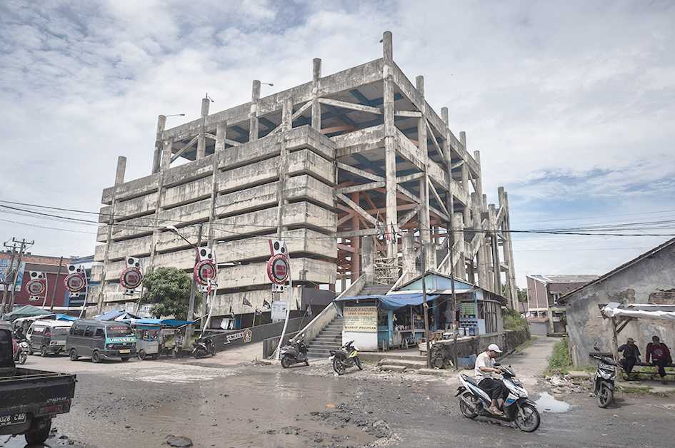Shelter Tsunami Rusak