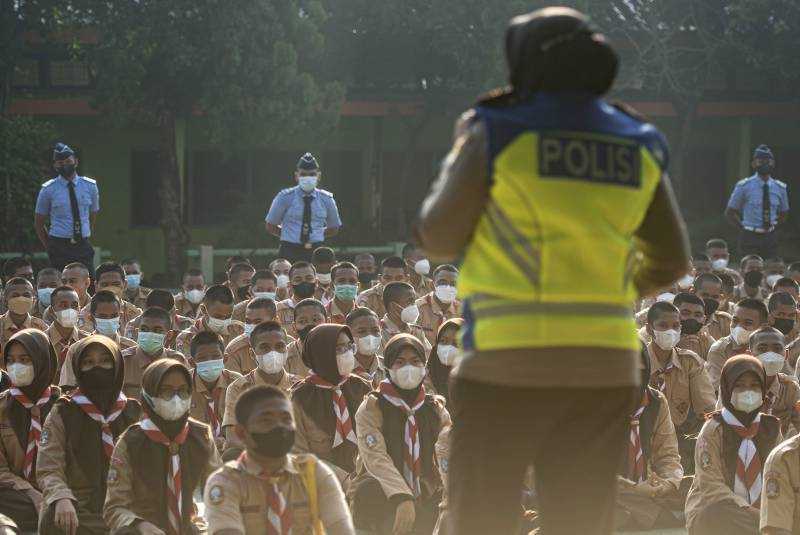 Sosialisasi Berlalu Lintas