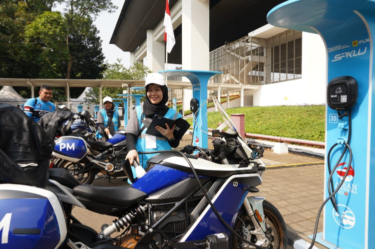 SPKLU PLN Layani 2.507 Kali Pengisian Daya Listrik Kendaraan Delegasi Selama KTT ke-43 ASEAN