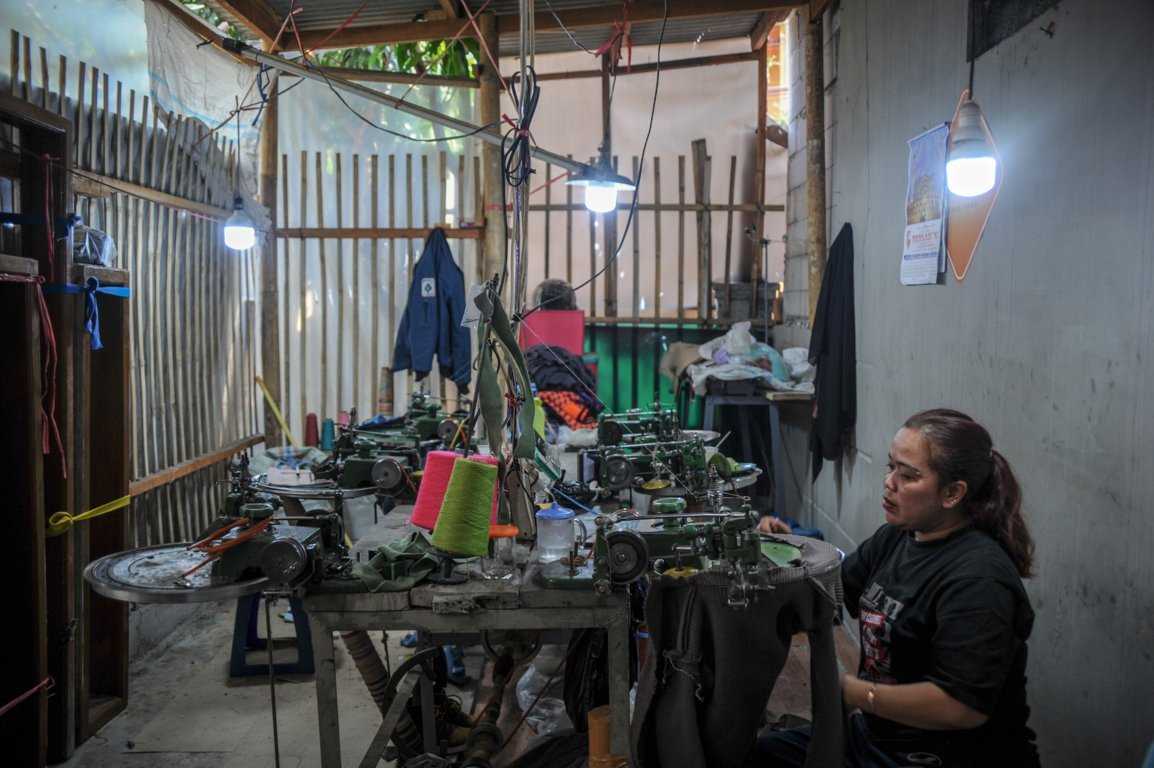 Terdampak Gejolak Global