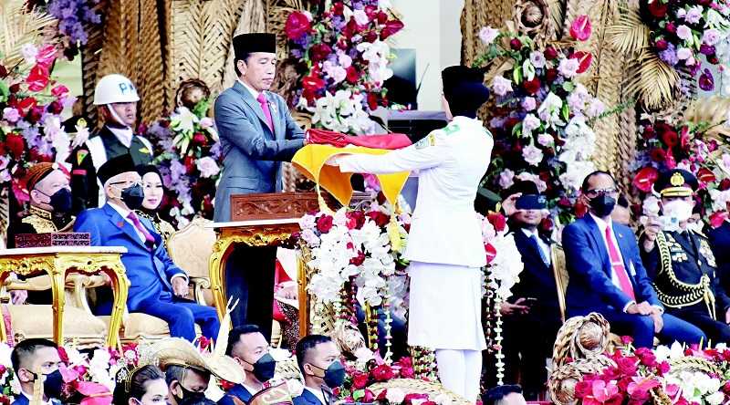 TERIMA BENDERA MERAH PUTIH