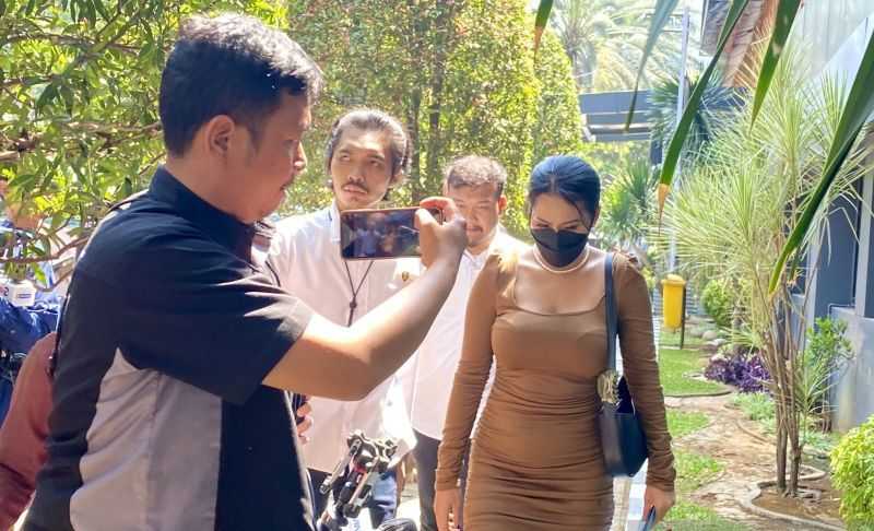 Tersangka Pemeran Film Porno, Siskaeee, Kembali Mangkir dari Pemeriksaan di Polda Metro Jaya