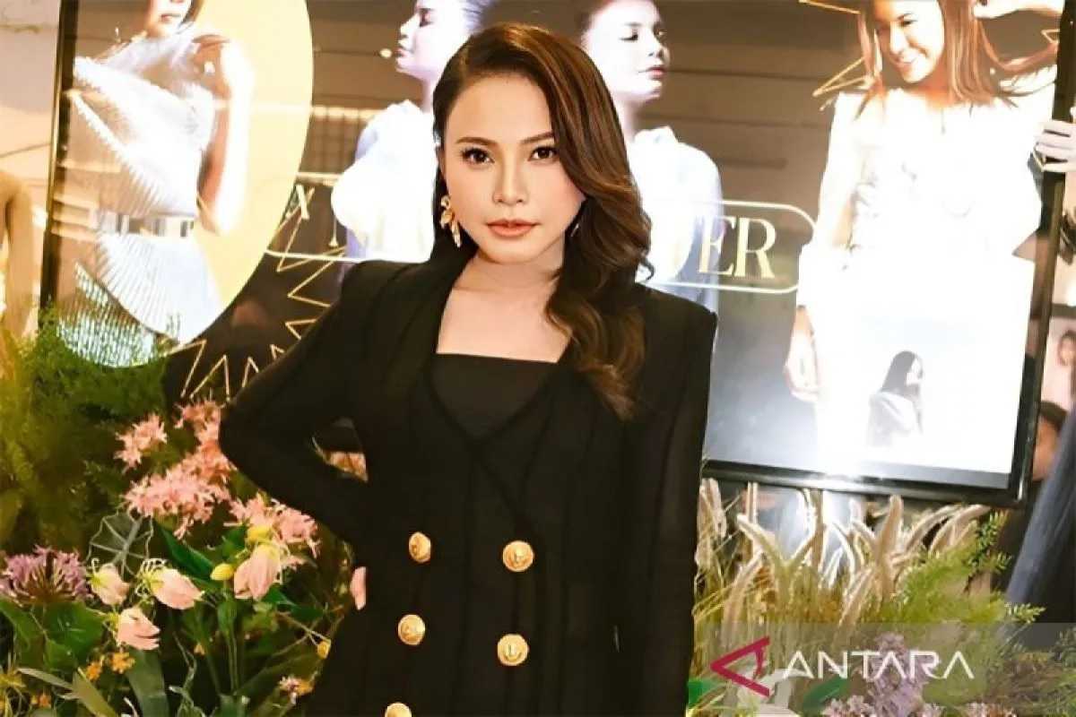 Tiket Konser Sold Out, Rossa: Alhamdulillah Kado Ulang Tahun dari Penggemar