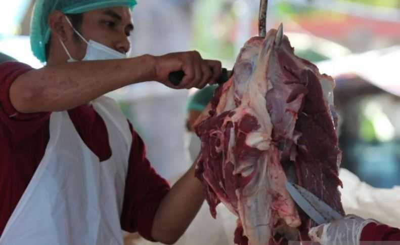 Tips Mengolah Daging Kambing Agar Tak Bau "Prengus"