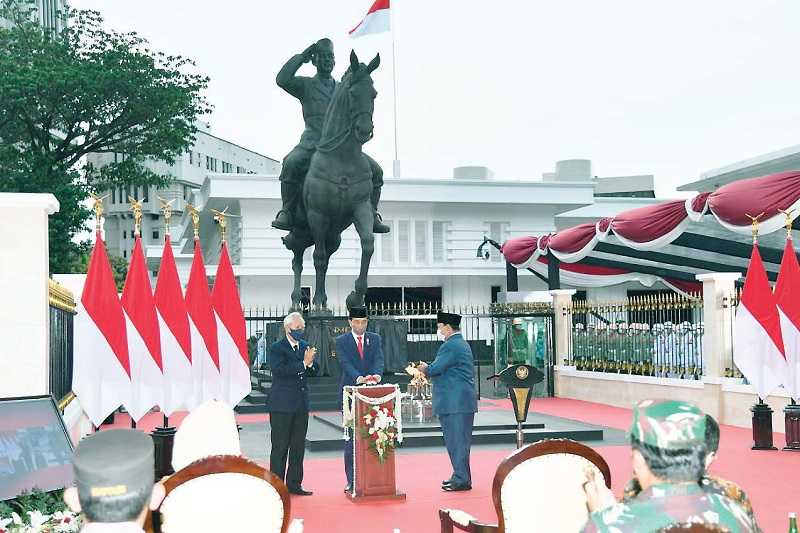 TUGU API SEMANGAT INDONESIA MERDEKA TIDAK PERNAH PADAM