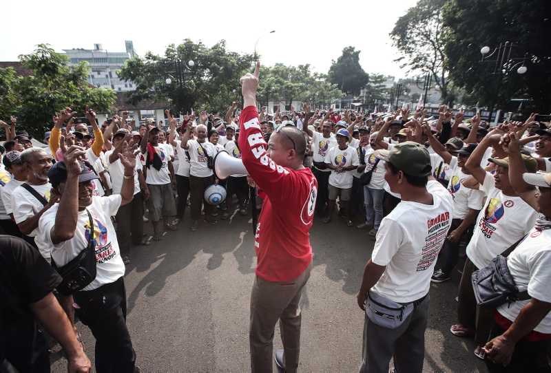 Tukang Becak Dukung Ganjar