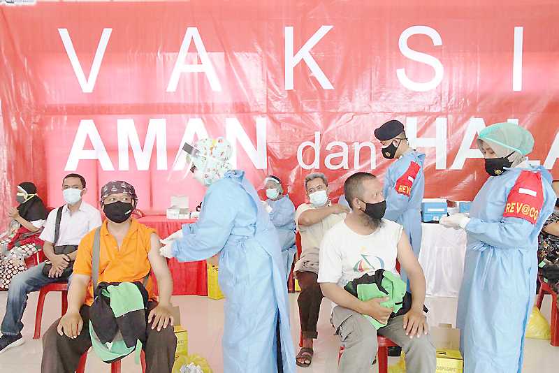 Vaksinasi HUT Polri