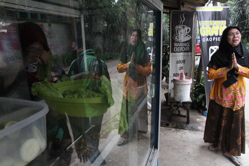 Warung Makan Gratis di Tengah Pandemi