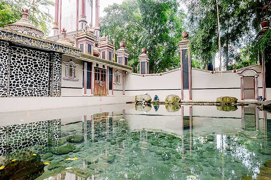 Wisata Religius
