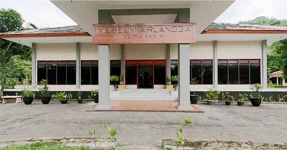 20250508210412_Museum-Airlangga.jpg