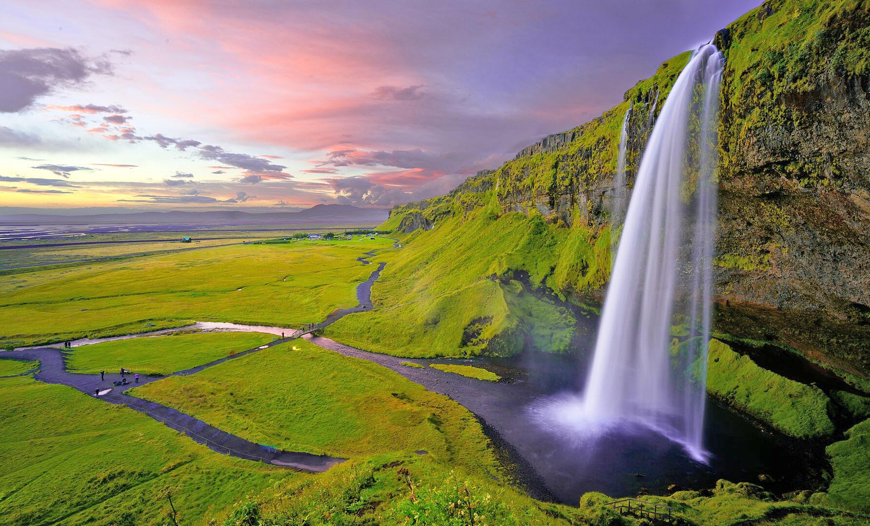 20250924155412_iceland03-wikipedia.jpg