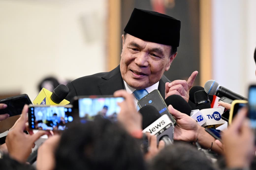20250925214302_Wawancara--Djamari-Chaniago003.jpeg