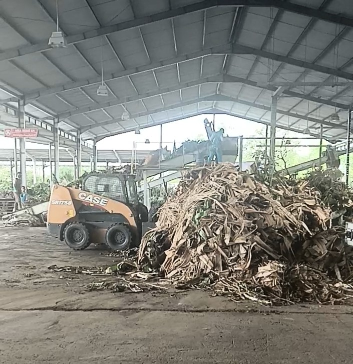 20251119223156_sampah.jpg