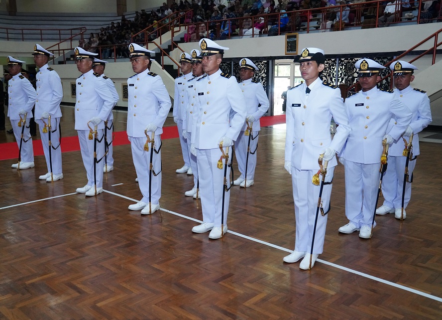 20251127191839_Panglima-TNI-Lantik-51-Perwira-Muda-Keahlian-Khusus--Siber-TA-2025_3.jpg