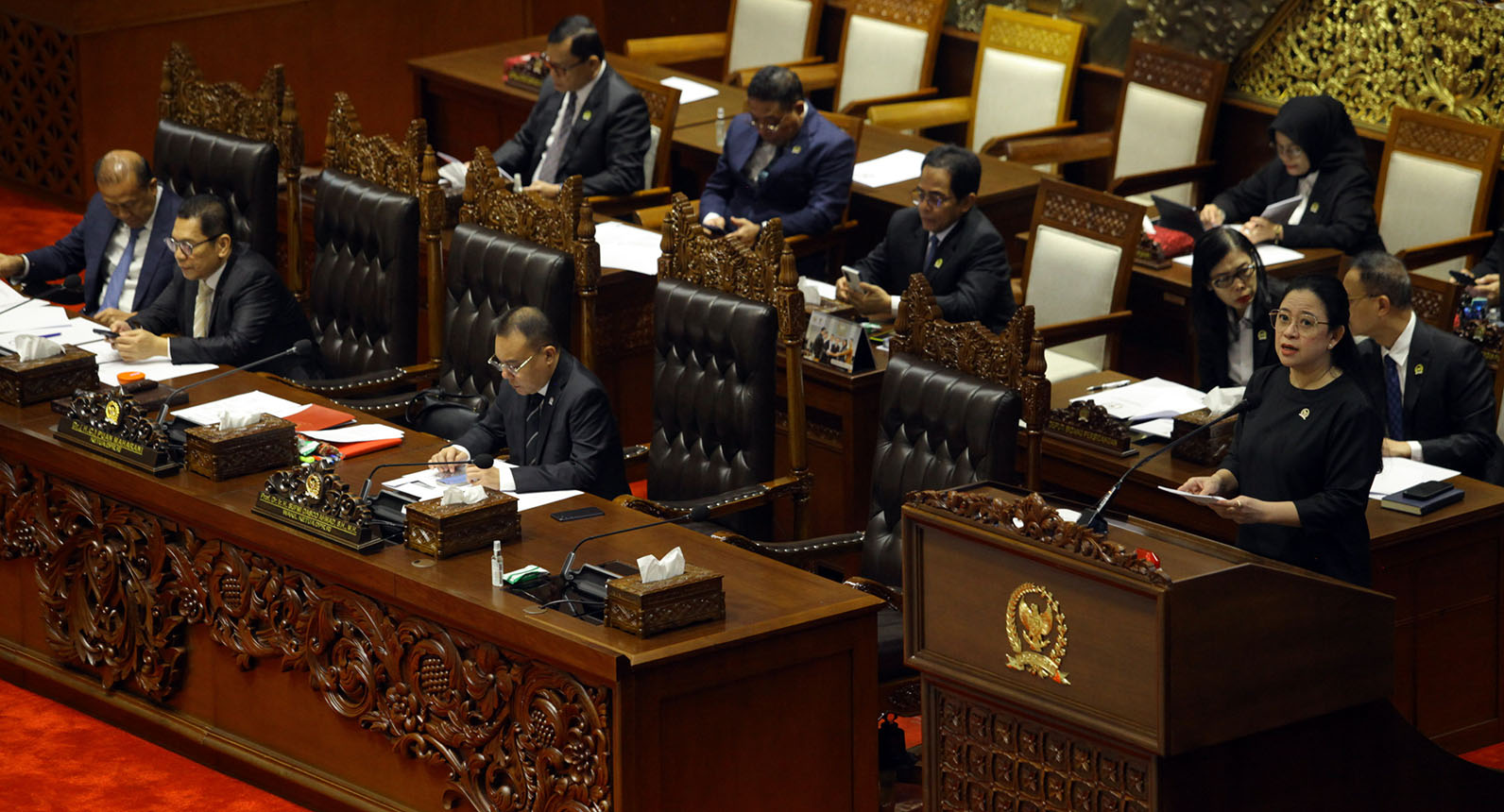 Ketua DPR Puan Maharani  Tutup Masa Persidangan II 2024-2025
