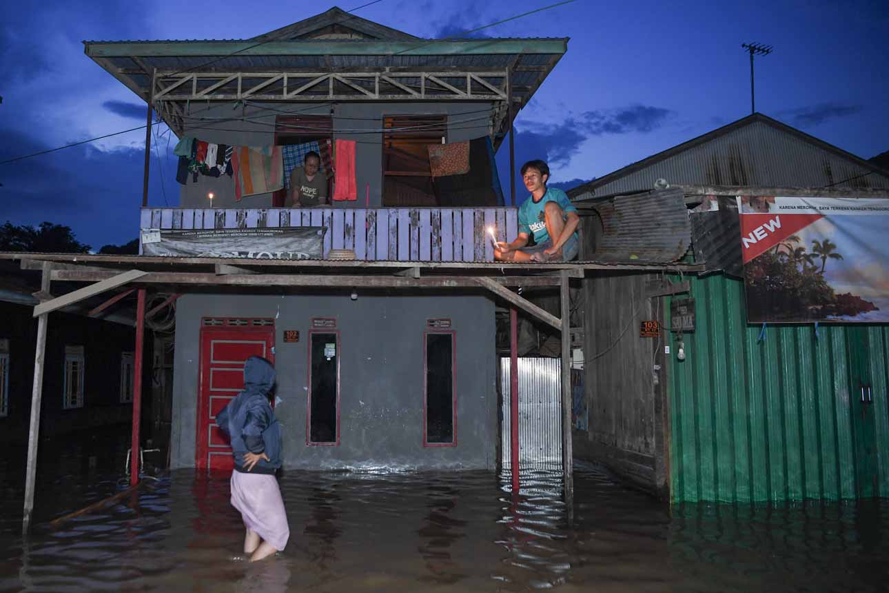 Banjir Merendam Loa Janan Ilir