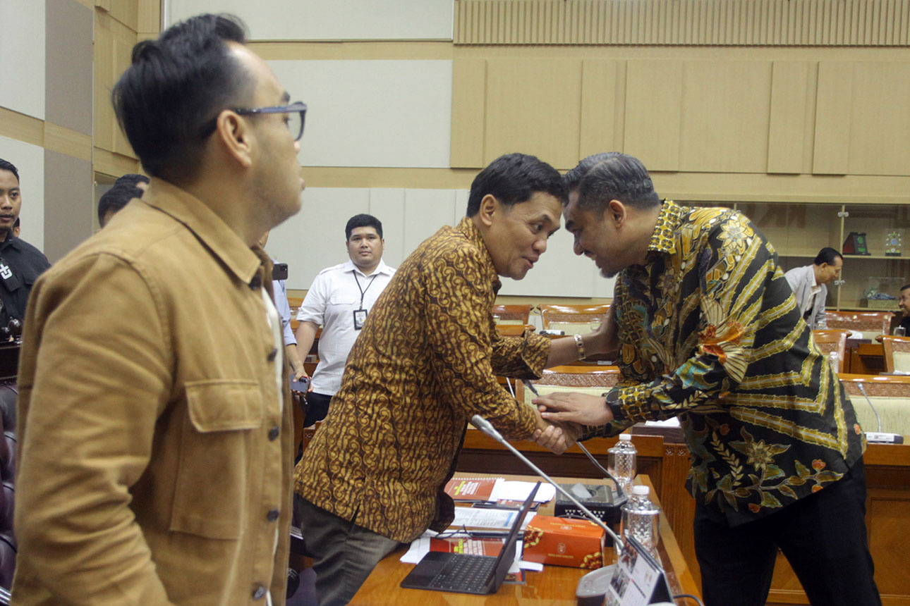 Raker Dengan Menteri UMKM, Kapolda Kalsel, dan Kajati Kalsel, Komisi III DPR Coba Mediasi Kasus Toko Mama Khas Banjar