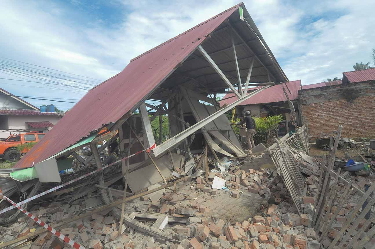 Situasi Pasca-Gempa Bumi di Bengkulu
