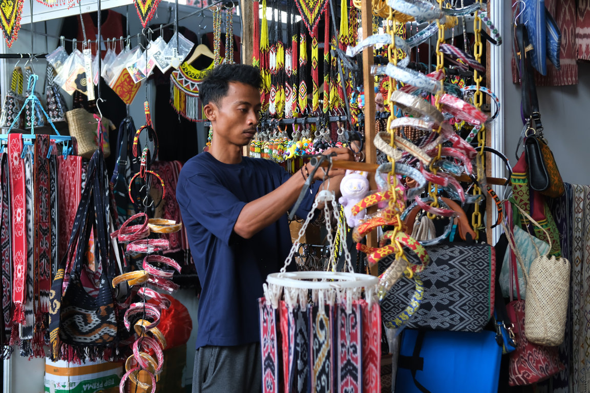 Bazar UMKM Pekan Gawai Dayak ke-39 Kalimantan Barat