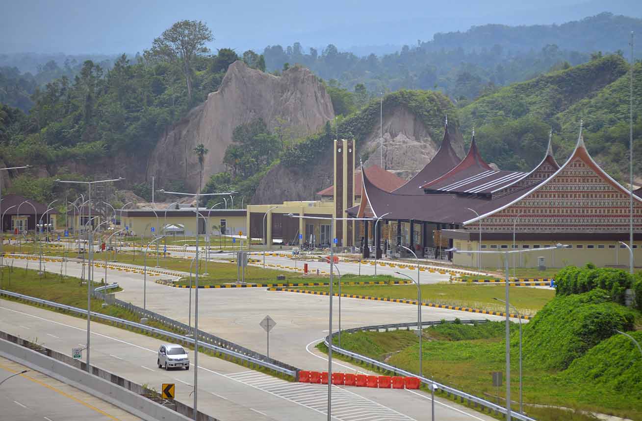 Rest Area Tol Padang–Sicincin Ditarget Rampung Juni 2025