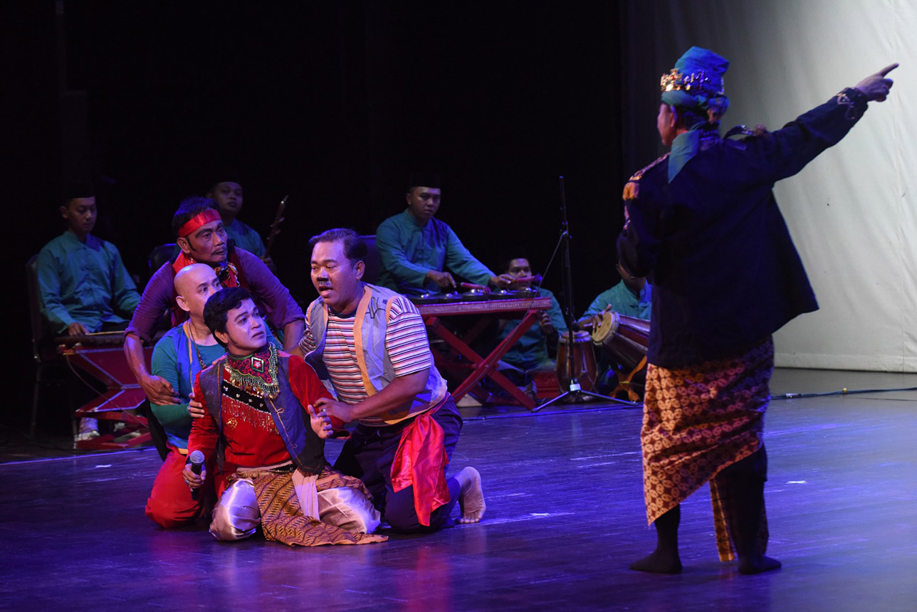 Festival Teater Tradisional