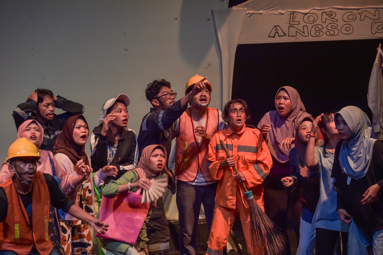 Program pelatihan teater untuk pelajar di Jambi