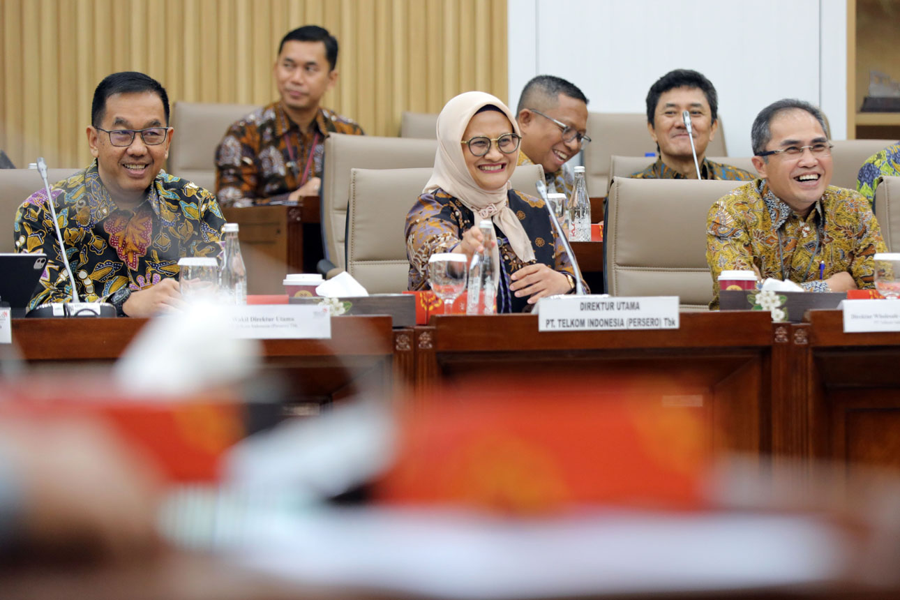 Komisi VI DPR Gelar RDPU dengan Telkom, Evaluasi Kinerja Perusahaan Semester 1 Tahun 2025