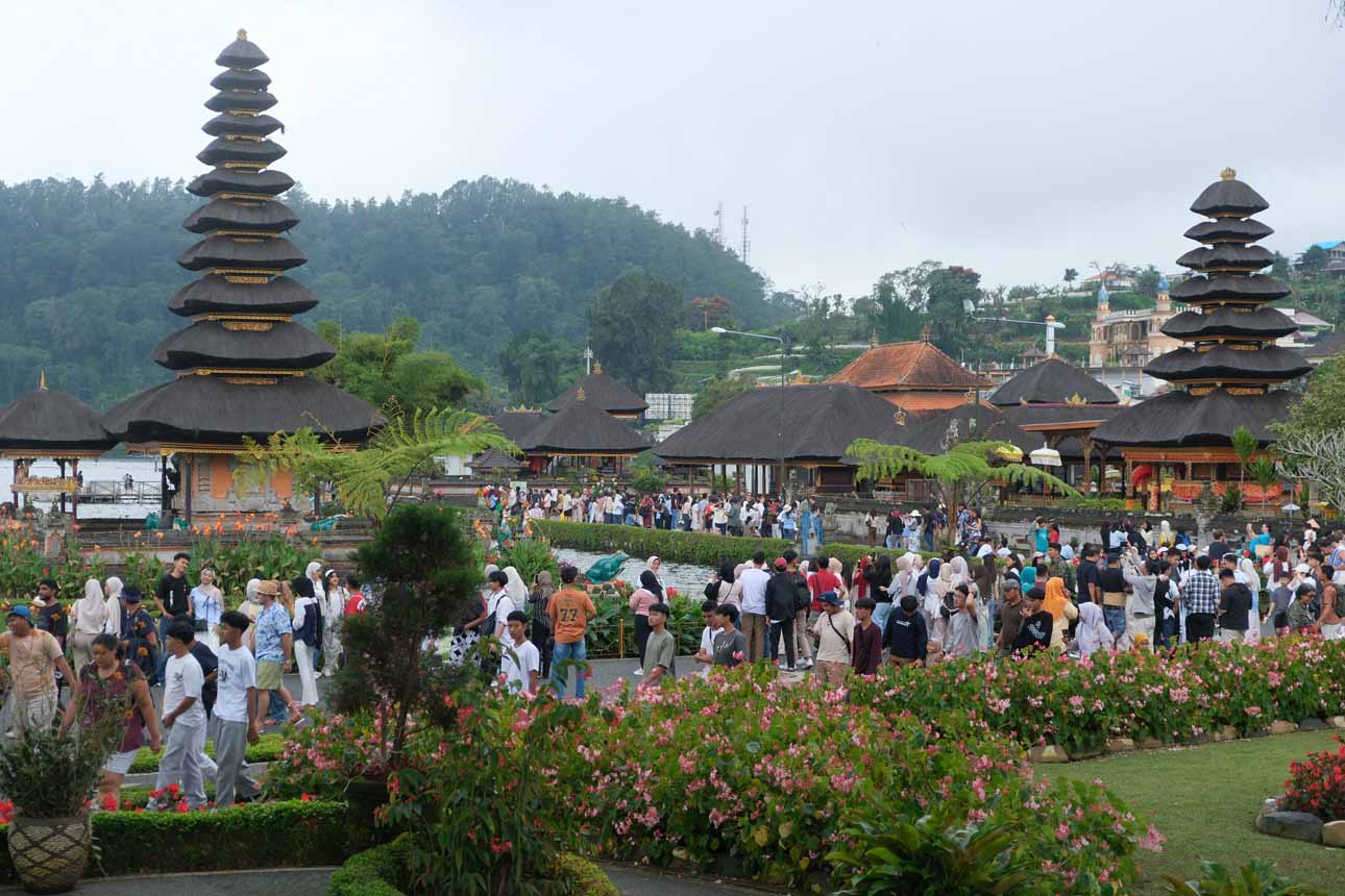 Kunjungan Wisatawan Asing ke Bali
