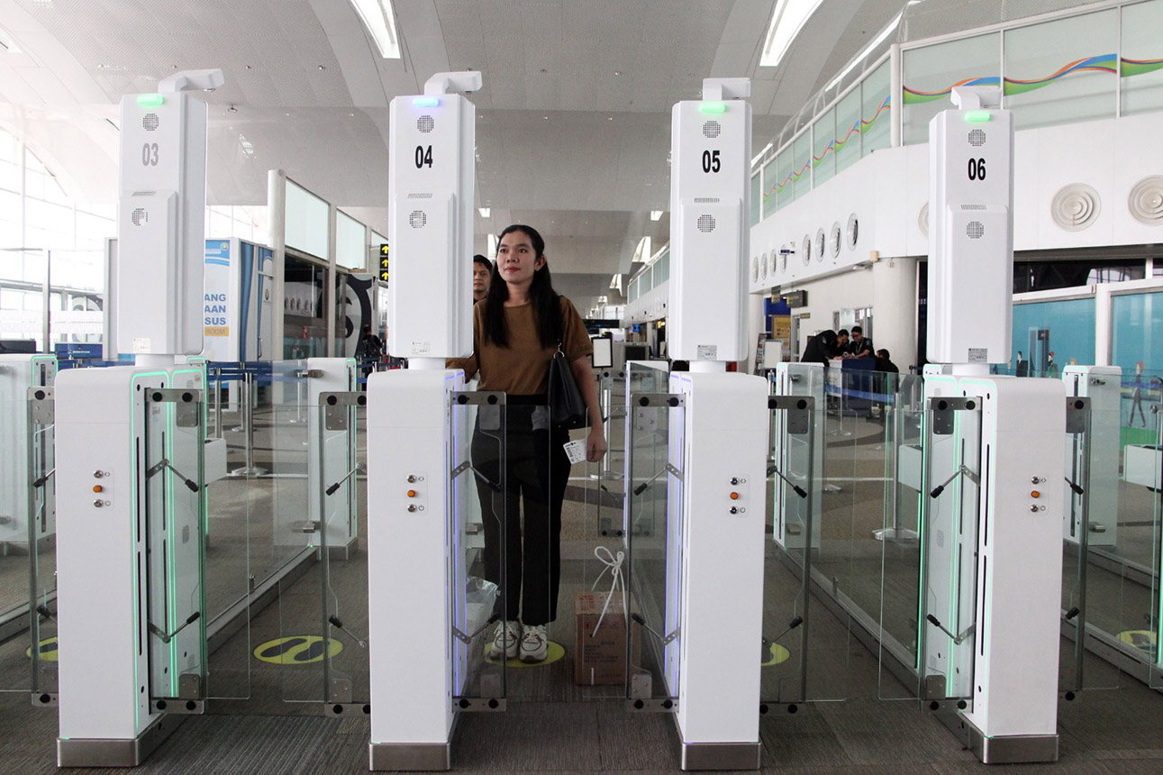 Penggunaan 30 Pintu Otomatis di Bandara Kualanamu