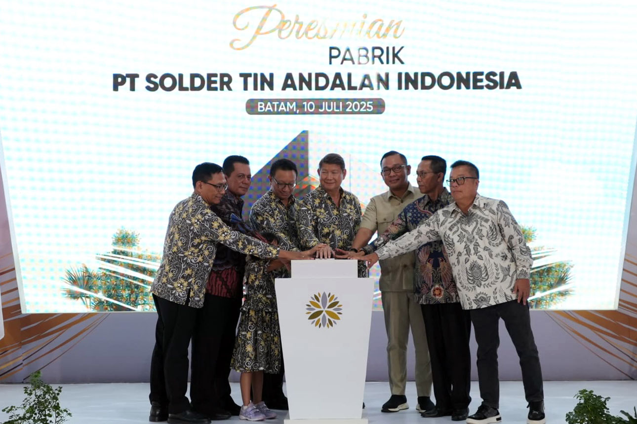 Peresmian Pabrik Hilirisasi Timah di Batam