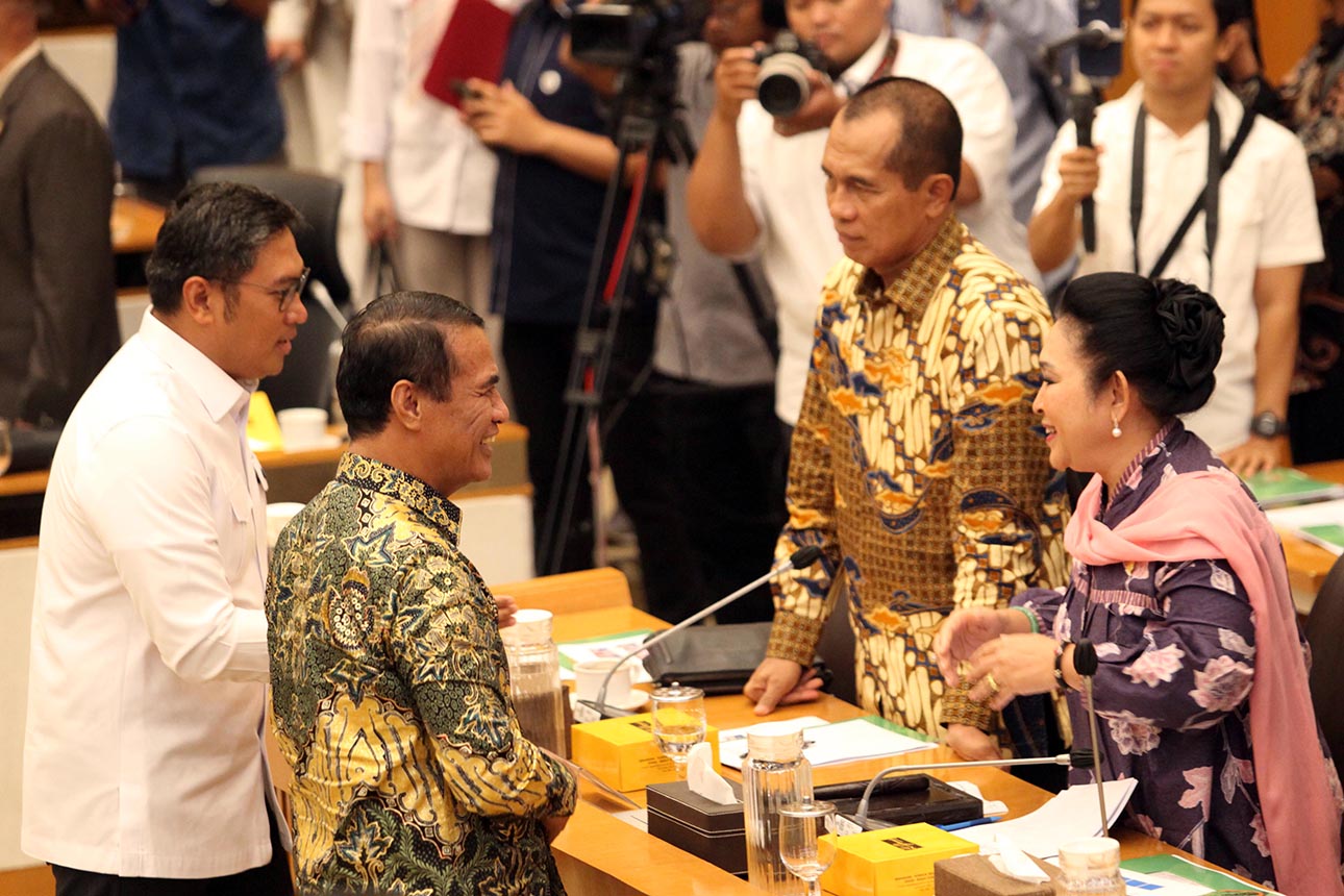 Bahas Beras Premium Oplosan, Komisi IV DPR Gelar Raker dengan Mentan