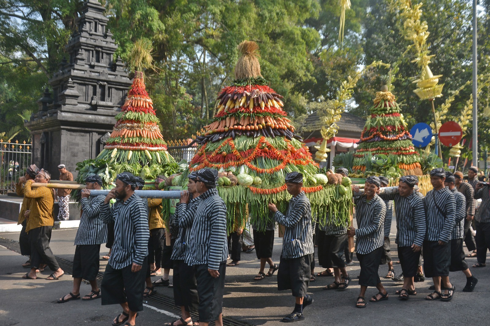 Tradisi Pisowanan Agung dua abad Wonosobo