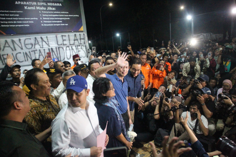 Tom Lembong Dibebaskan Setelah Mendapat Abolisi dari Presiden