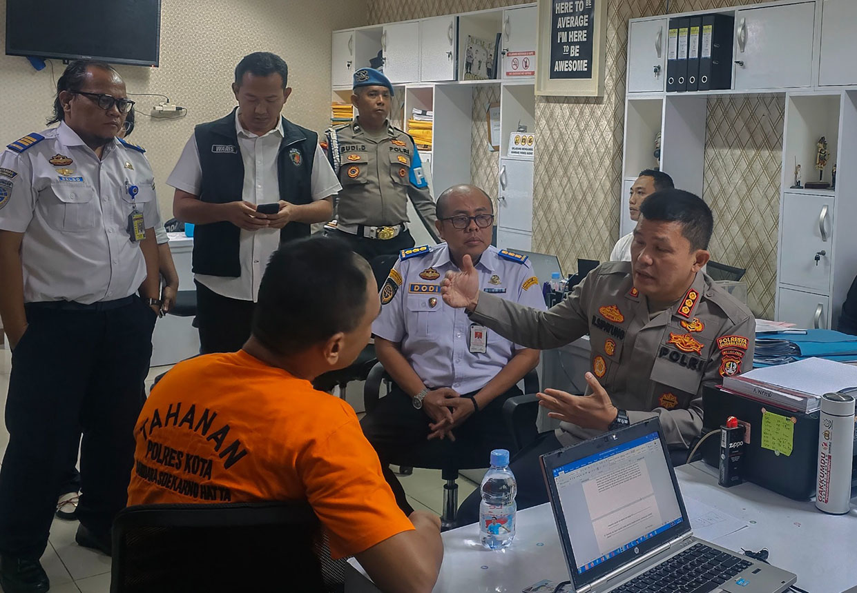 Penetapan Tersangka Penumpang Pesawat Lion Air