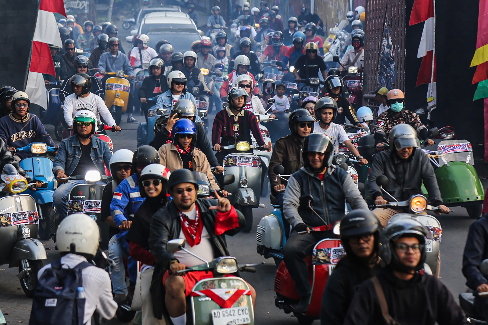 Pawai skuteran merdeka semarakkan HUT ke-80 RI