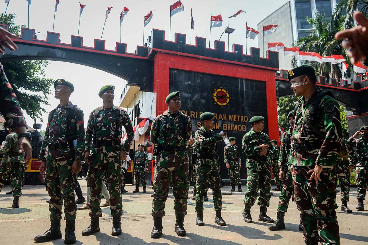 TNI Lakukan Penjagaan di Mako Brimob Polda Metro Jaya