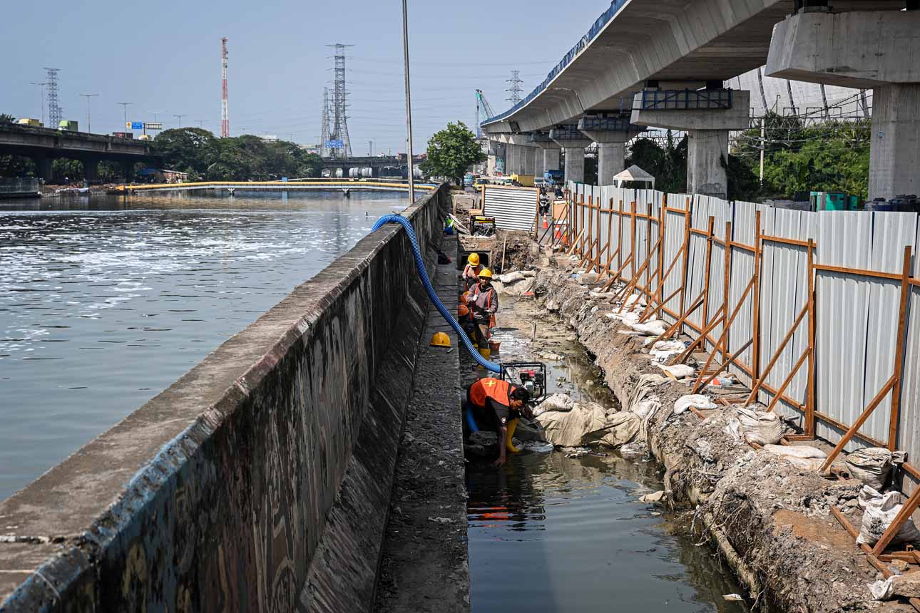 Pembangunan Infrastruktur Tanggul Pengaman Pantai Jakarta