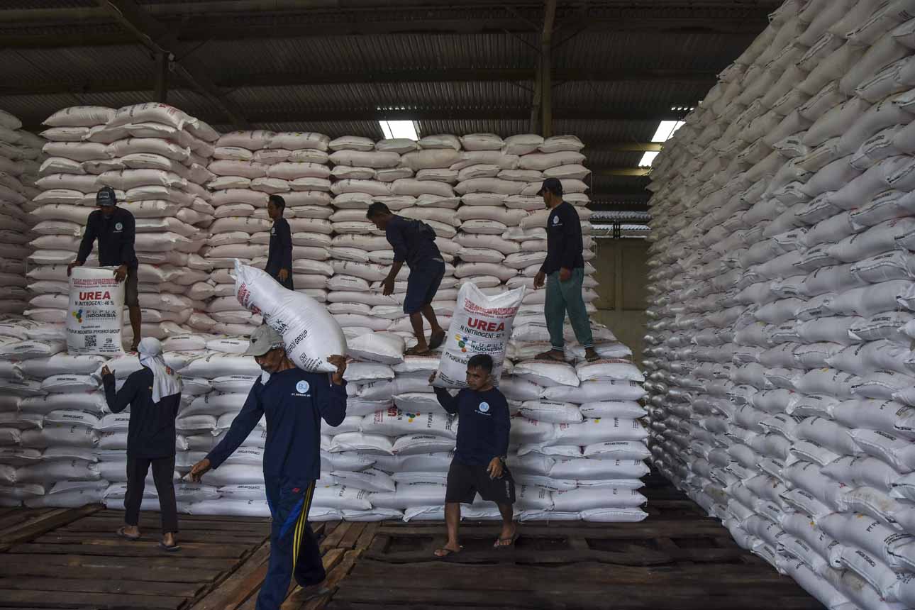 Pupuk Indonesia Pastikan Stok Subsidi Aman