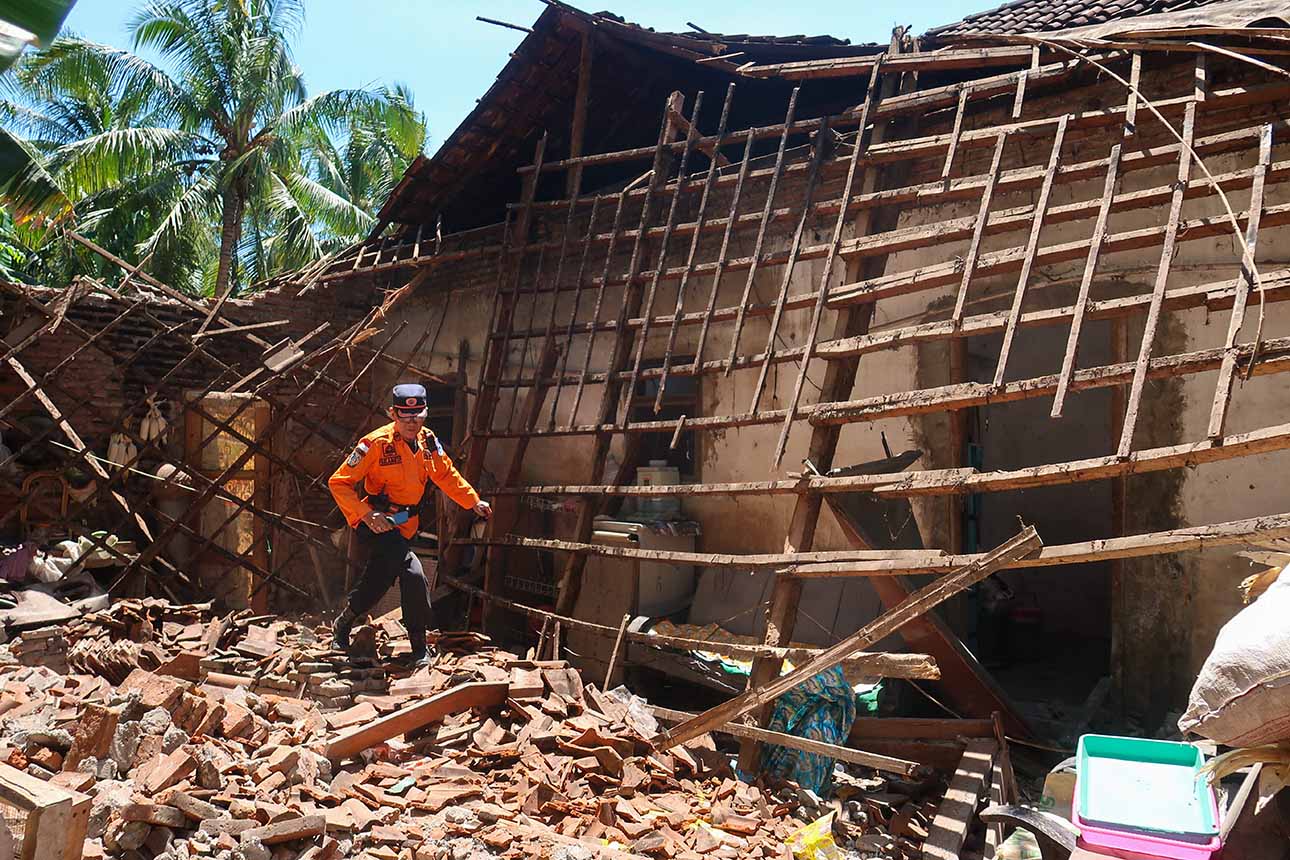 Dampak Gempa Bumi yang Terjadi di Banyuwangi