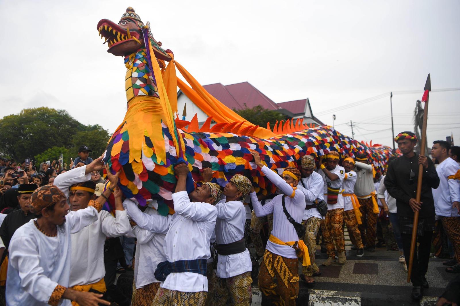 Puncak Erau Adat Kutai 2025