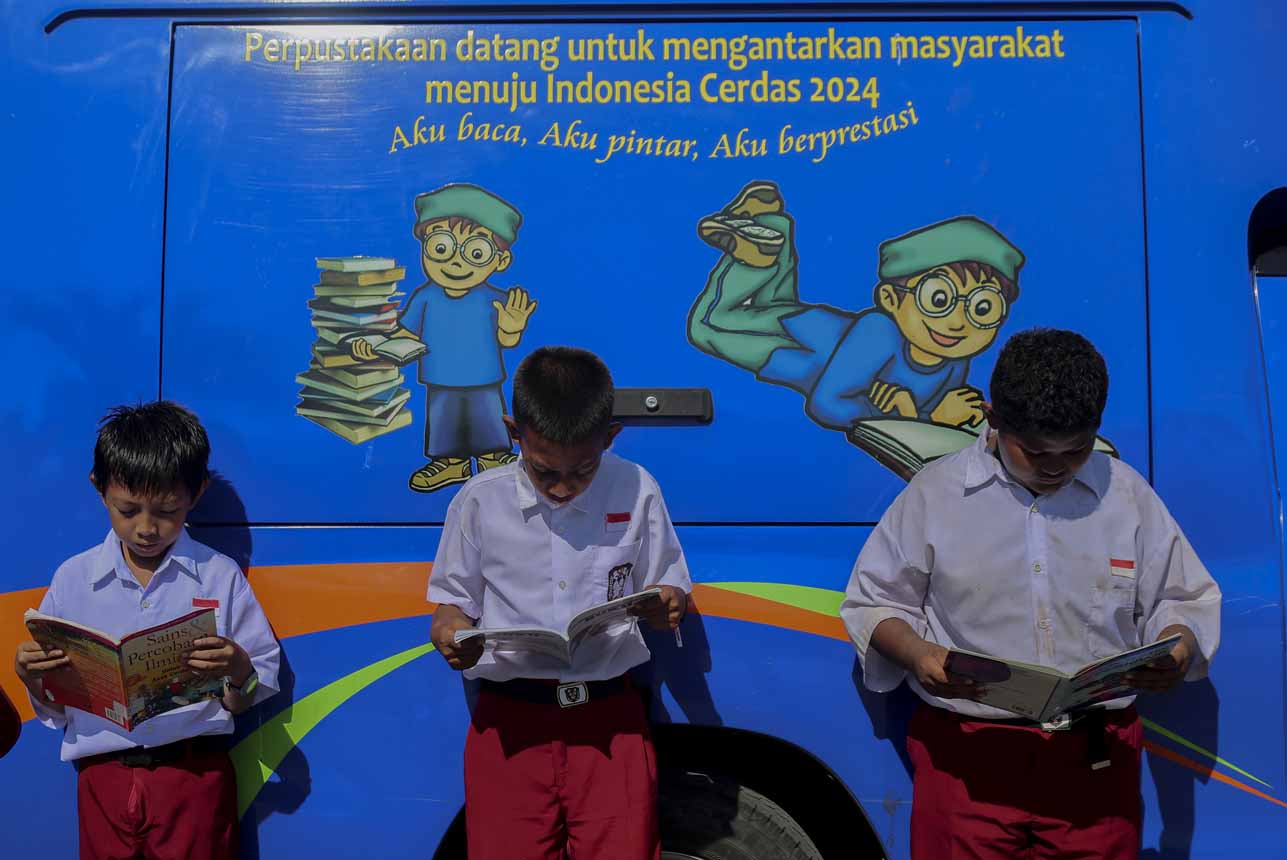 Akses Buku untuk Semua Layanan Perpustakaan Keliling di Ternate