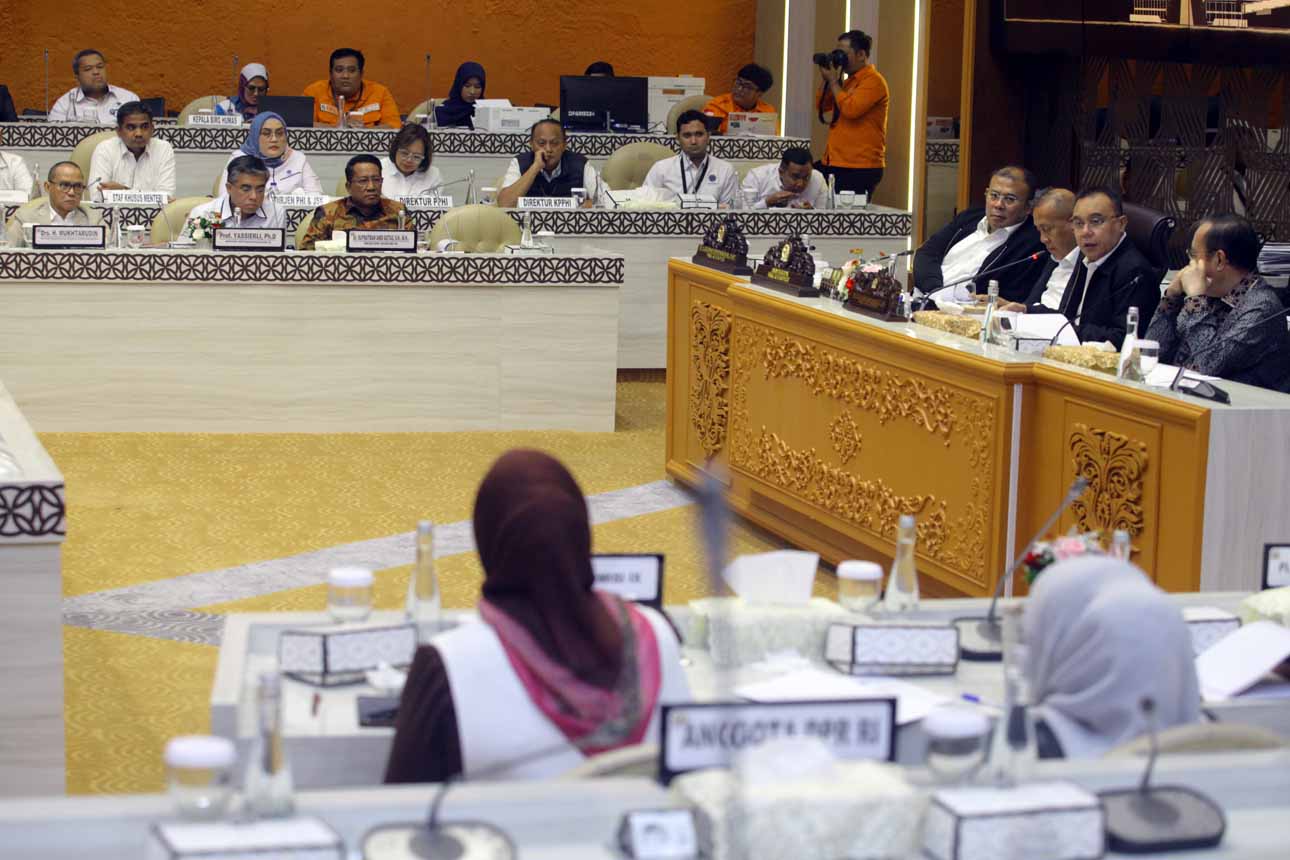 DPR Akan Buat UU Baru tentang Ketenagakerjaan